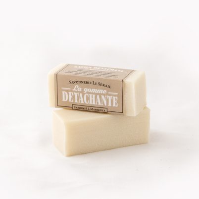 Barre détachante au savon de Marseille, enrichi de bicarbonate de soude