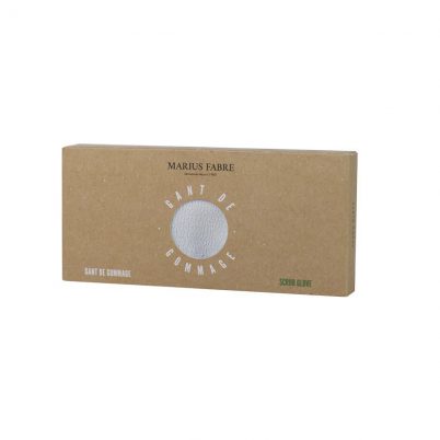 Gant de gommage dans une boite